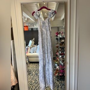 Raviva blue and white maxi dress size medium